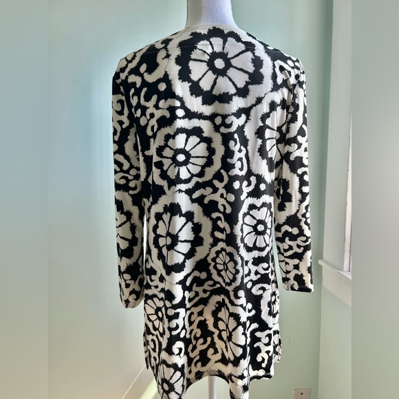 INC International Concepts Black and White Tunic with Beaded Trim - Picture 6 of 12